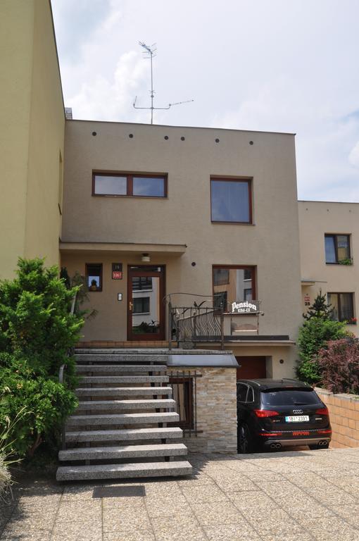 Penzion Kimex Znojmo Exterior photo
